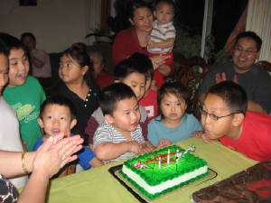 agur_bday07.jpg